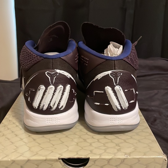 Kobe AD port Wine - Picture 3 of 5